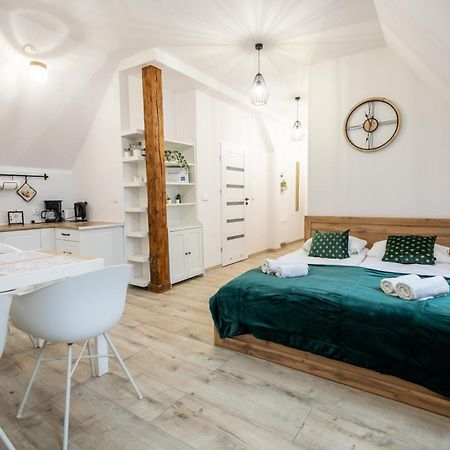Apartament Uleczka By Rentoom ทอรูน ภายนอก รูปภาพ