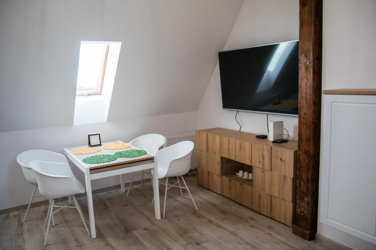Apartament Uleczka By Rentoom ทอรูน ภายนอก รูปภาพ